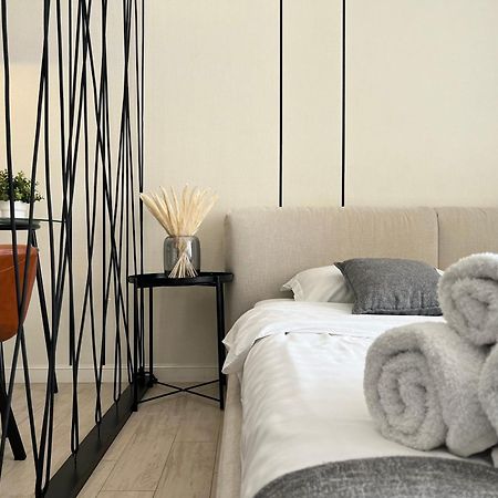 Lux Аппартаменты Smart #2 Pavlodar Esterno foto